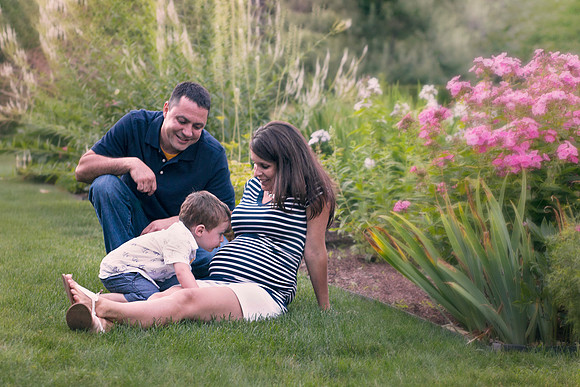 Tummy Kiss | Stephanie Clement | Andover Boston MA Photography