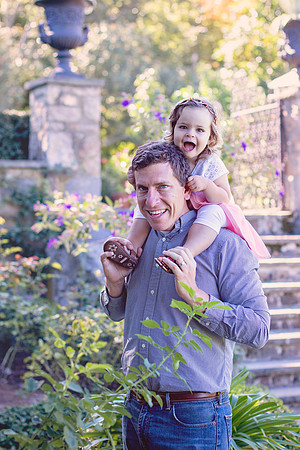 Daddy back ride!
